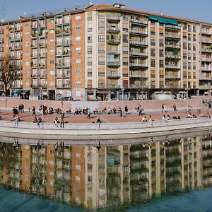 https://canal-open-space.italymilanhotels.net